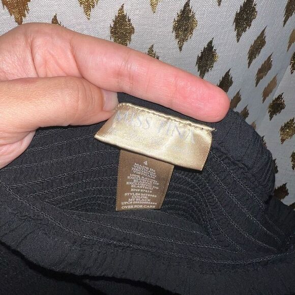 Tube top jumpsuit smocked flowy black Miss Tina size 4 - Picture 5 of 5